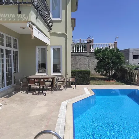 Ferdi Kiralama Apartamento