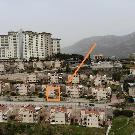 Ferdi Kiralama * אלאניה